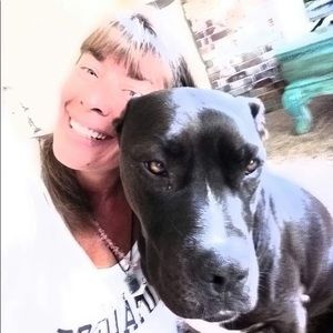 Meet your Posher, Christy